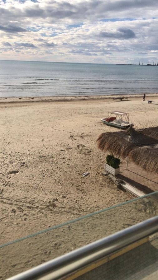 Sea View-Apartment On The Beach - Durrs2 Драч Екстериор снимка