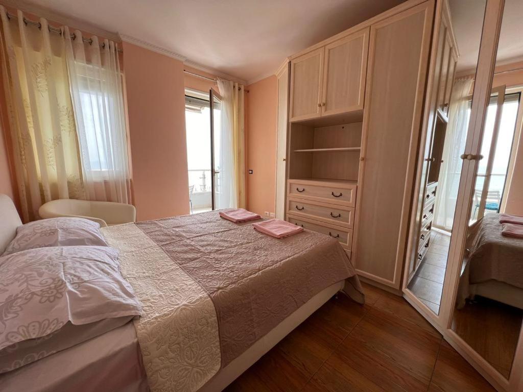 Sea View-Apartment On The Beach - Durrs2 Драч Екстериор снимка
