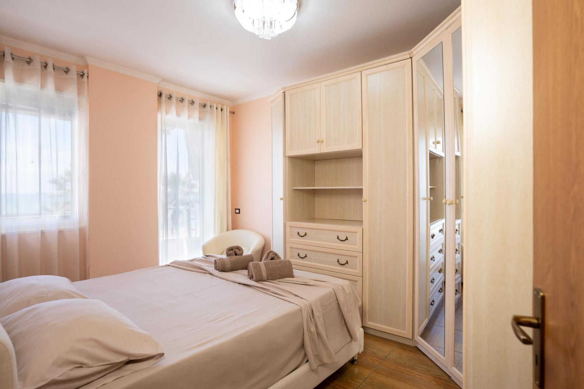 Sea View-Apartment On The Beach - Durrs2 Драч Екстериор снимка